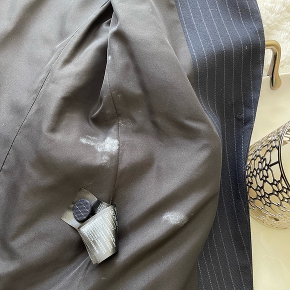 H&M Navy Blue Striped Blazer (size 6) - Picture 8 of 12